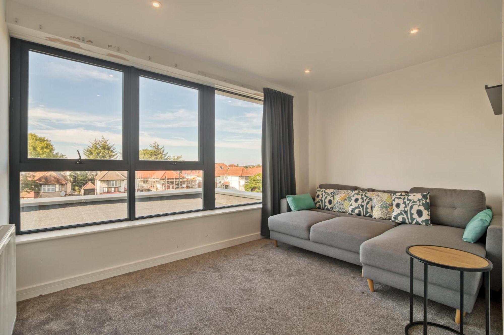 דירות לונדון Modern Penthouse In Wembley מראה חיצוני תמונה